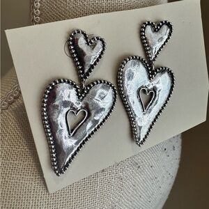 5 for $30 NWOT! Silver Metal Heart Dangle Stud Earrings